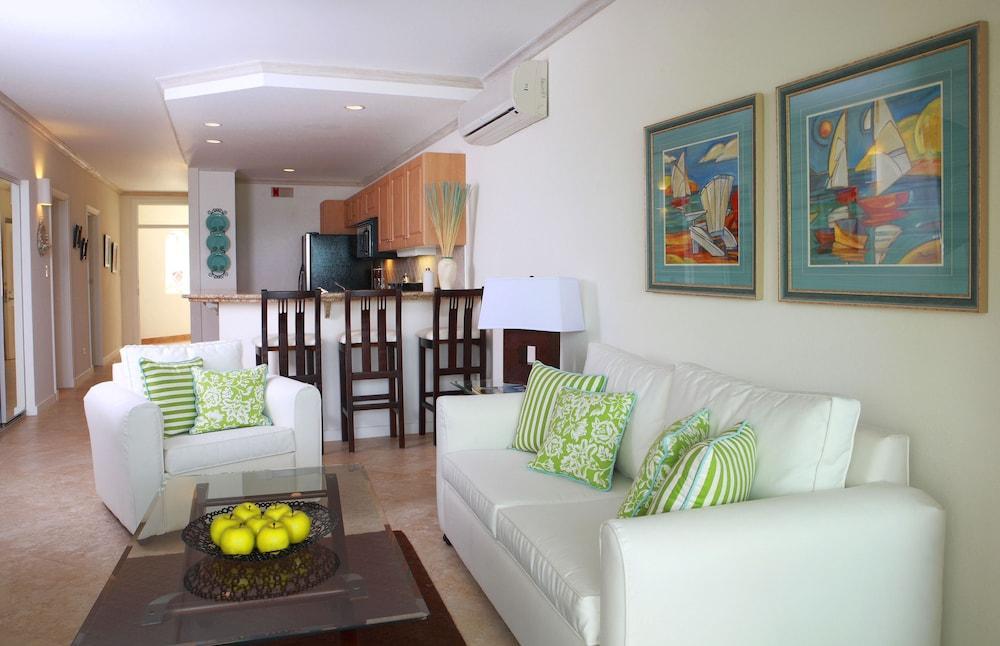 Butterfly Beach Hotel Christ Church Bagian luar foto