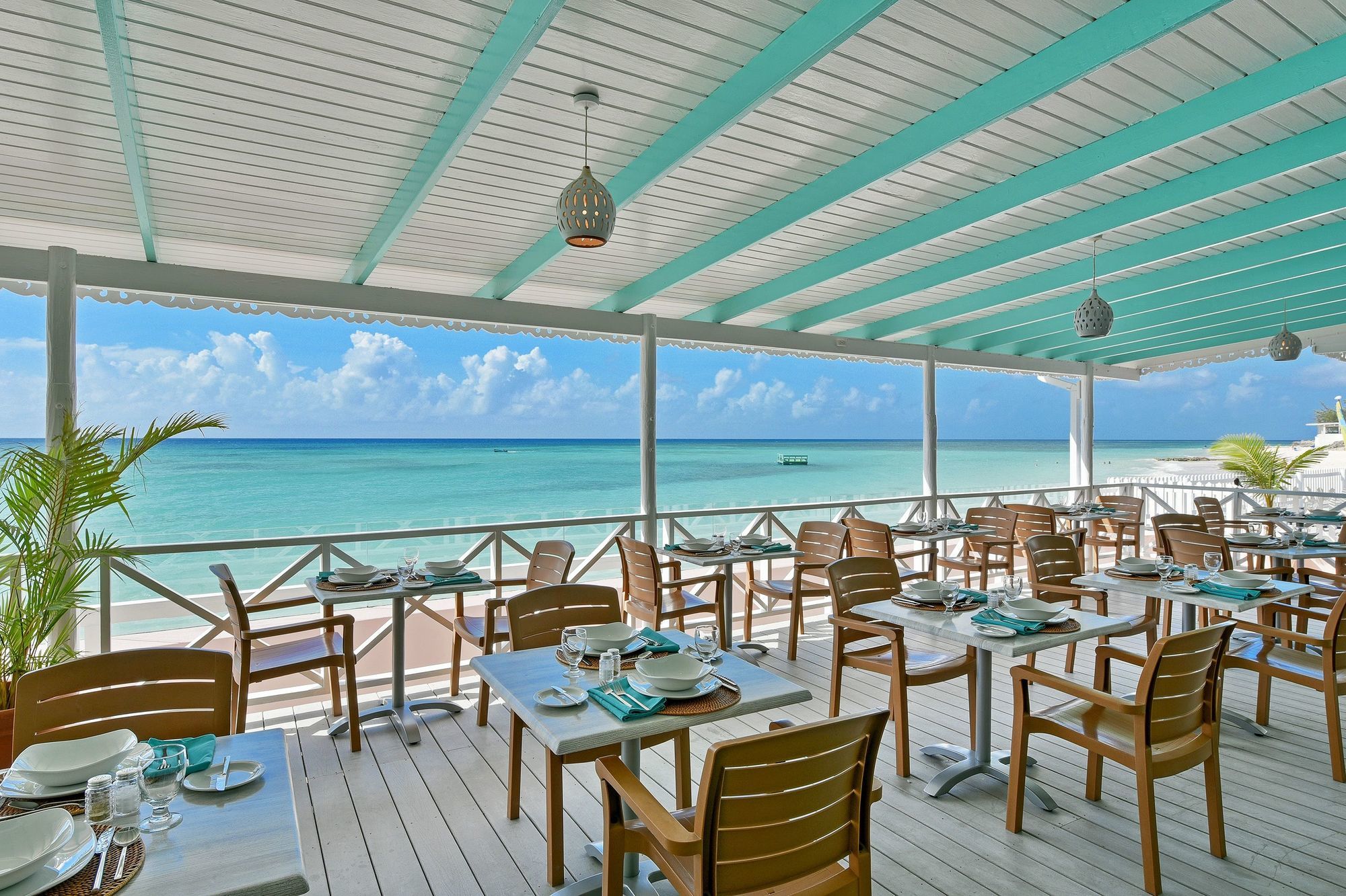 Butterfly Beach Hotel Christ Church Bagian luar foto